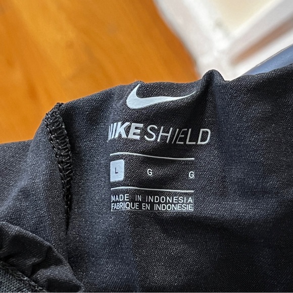 Nike Pants - Picture 5 of 5